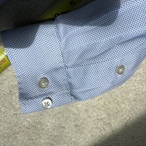 Michael Kors Men's Slim Fit Shirt   15.5  32/33  M